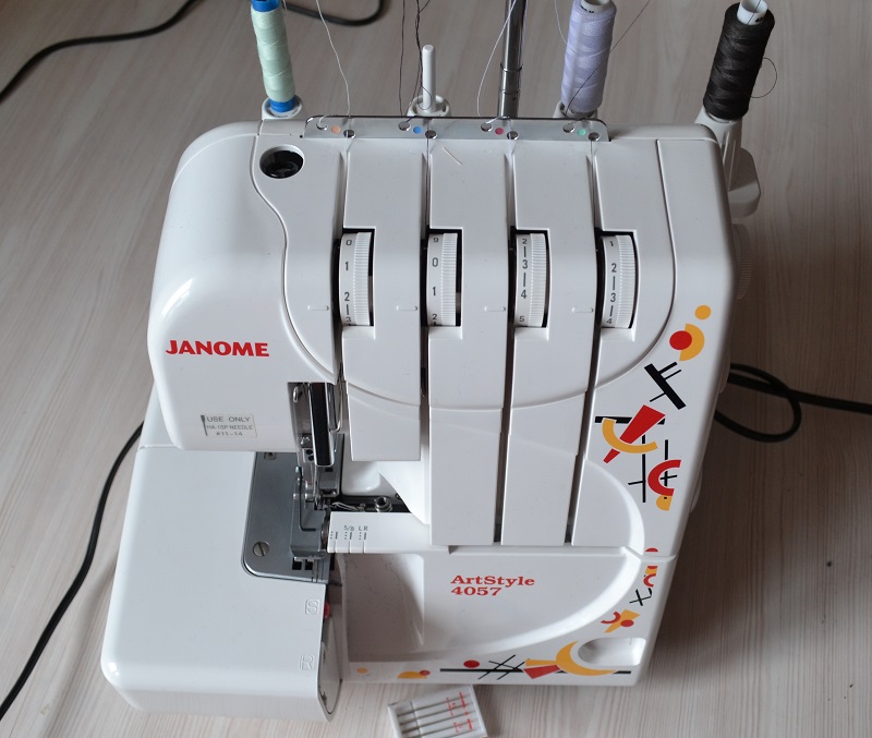 ������� Janome ArtStyle 4057