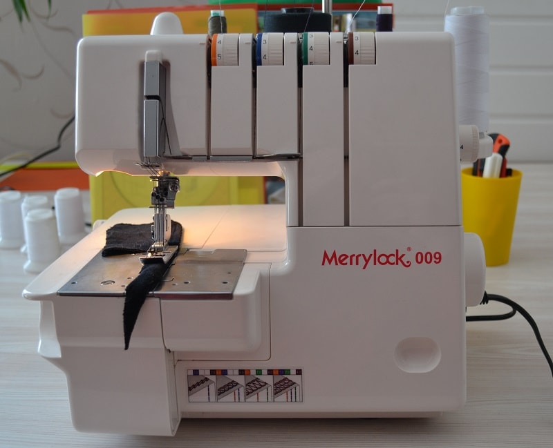 �������������� ������ Merrylock 009